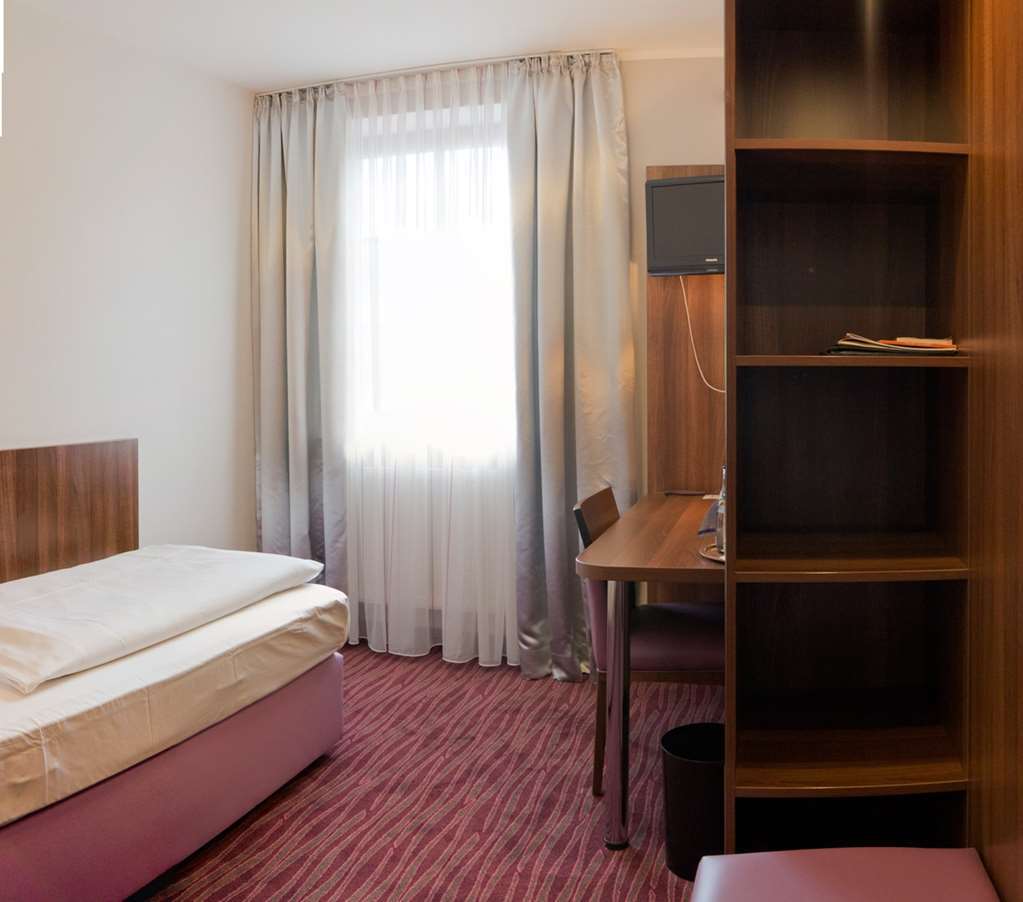 Akzent Hotel Laupheimer Hof Δωμάτιο φωτογραφία
