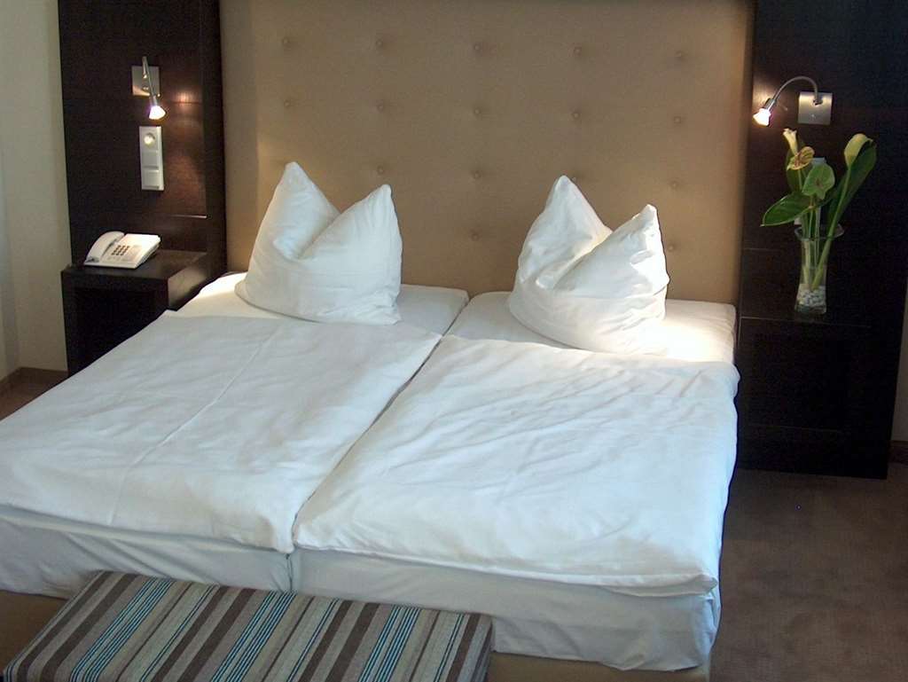 Akzent Hotel Laupheimer Hof Δωμάτιο φωτογραφία