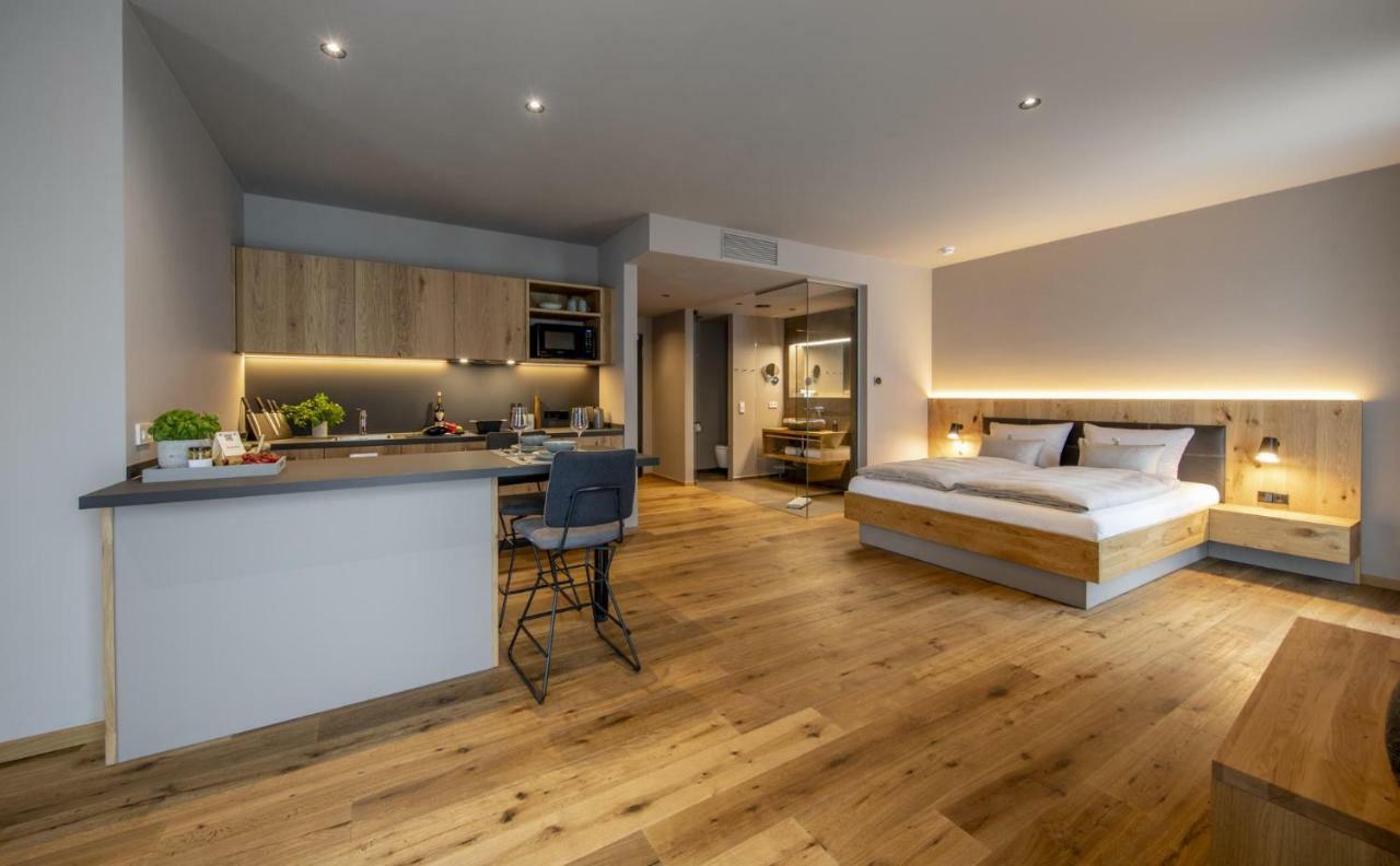 Akzent Hotel Laupheimer Hof Εξωτερικό φωτογραφία