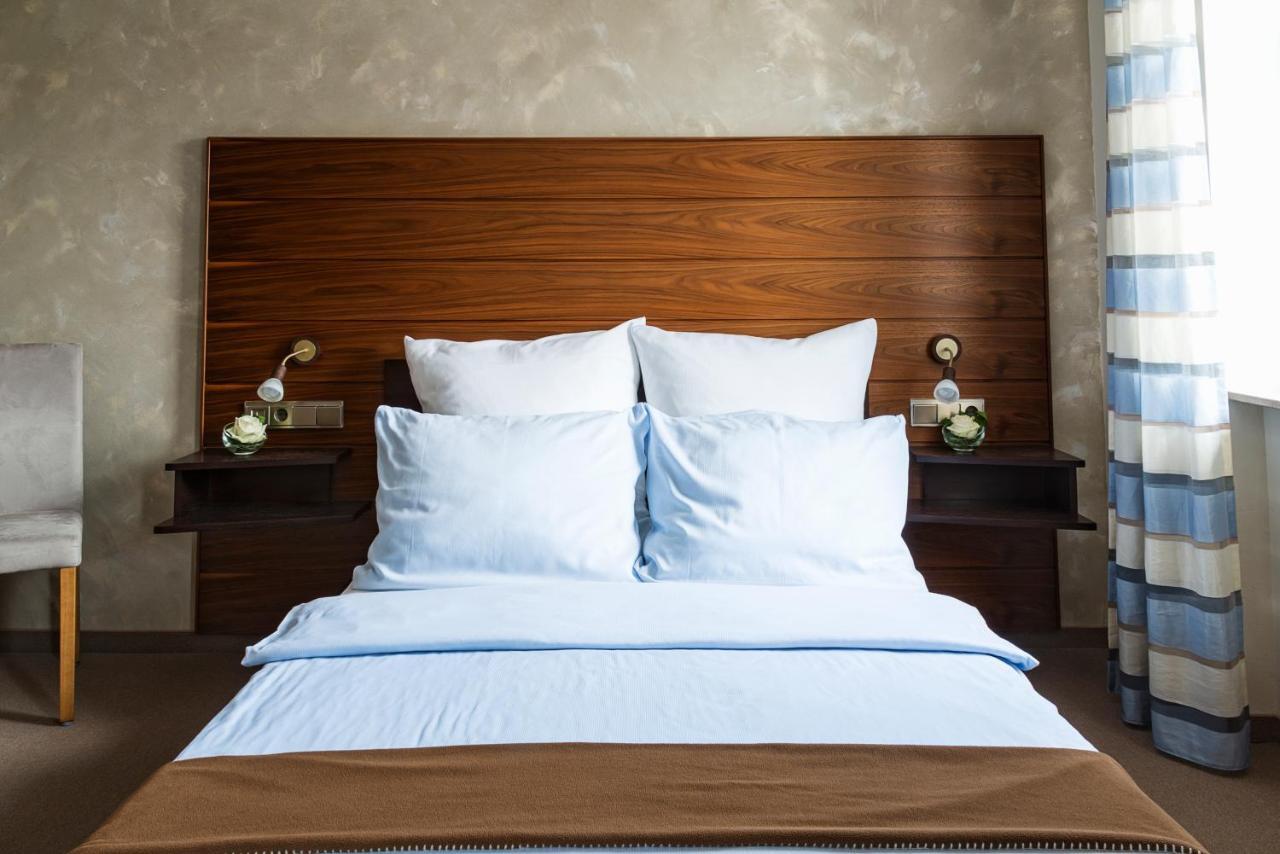 Akzent Hotel Laupheimer Hof Εξωτερικό φωτογραφία